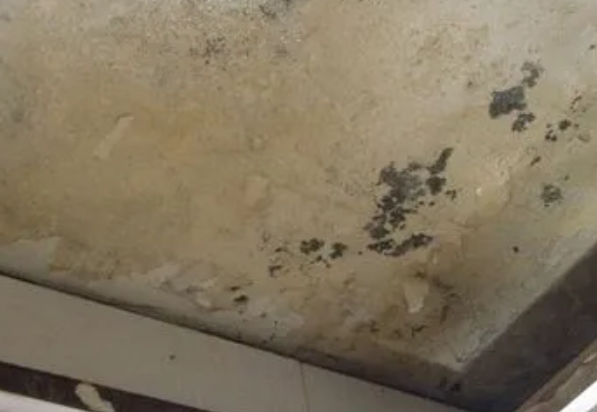 包河阳台漏水维修公司分享下包河卫生间渗水维修需要注意哪些问题。